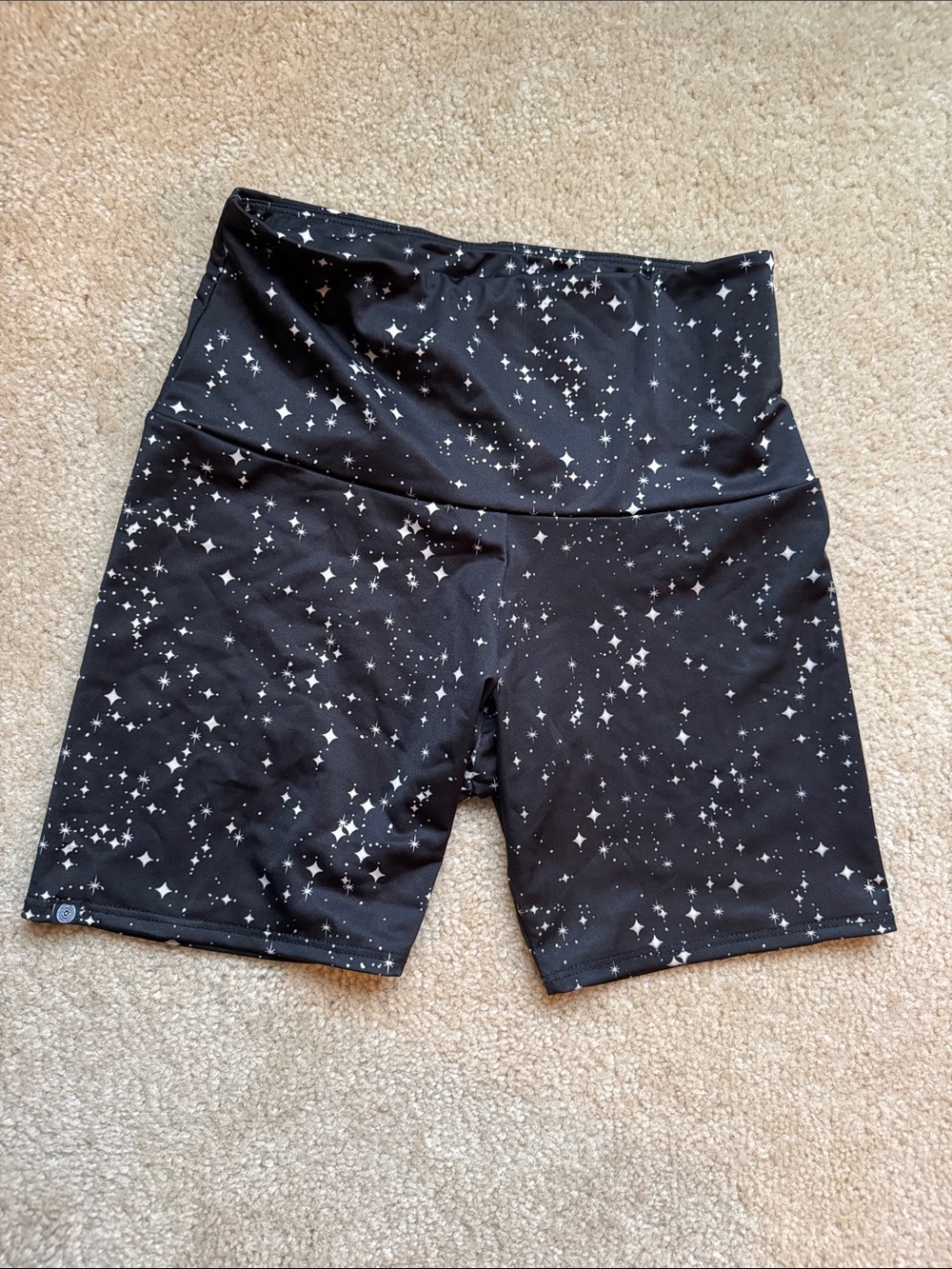Onzie Black Star-Print Bike Shorts